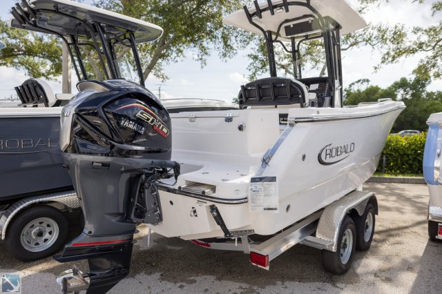 New 2024  powered Robalo Boat for sale